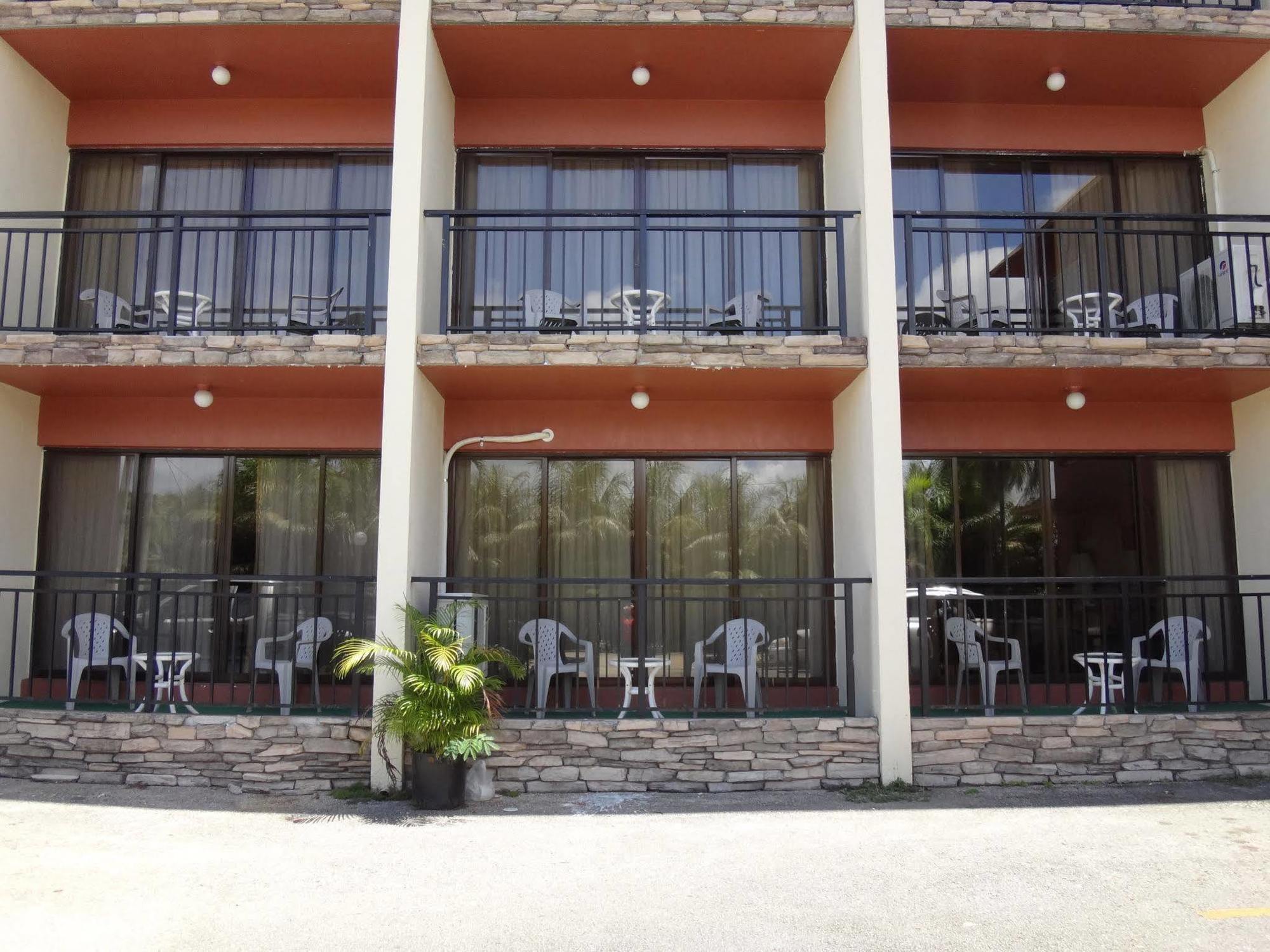 Surestay By Best Western Guam Airport Barrigada Εξωτερικό φωτογραφία